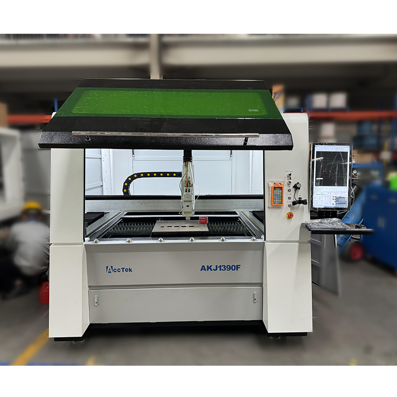 Raycus kecil 1390 1318 1,5 kW  - Industrial Laser Metal Cutting Machine ulasan dan harga