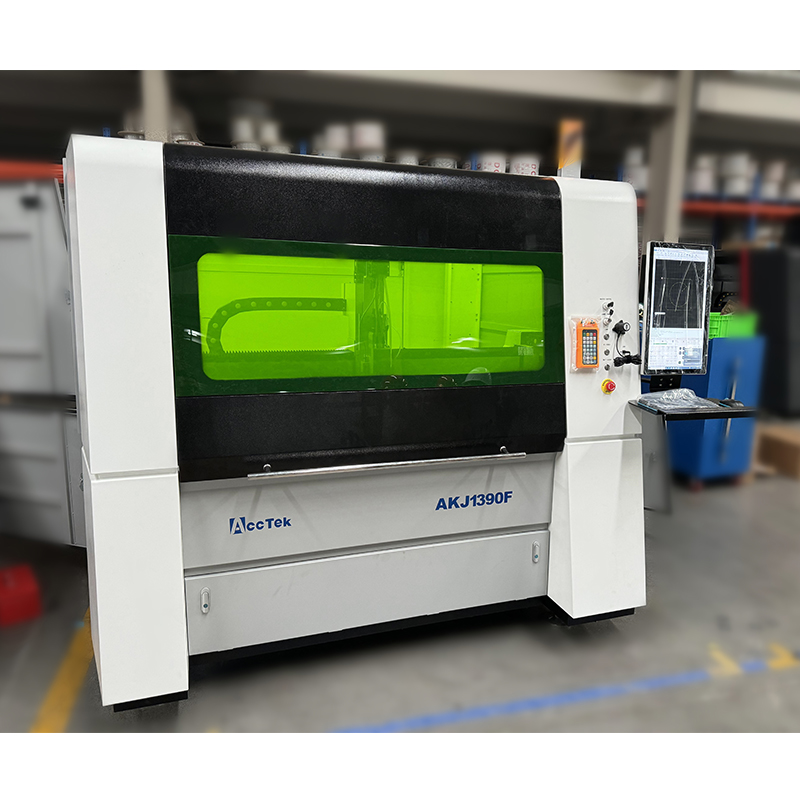 Raycus kecil 1390 1318 1,5 kW  - Industrial Laser Metal Cutting Machine ulasan dan harga